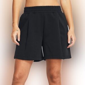 Women's UA Unstoppable Fleece Pleated Shorts XL